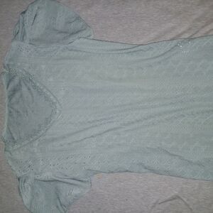 Light Green Lace Short Sleeve Top